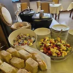 Bellavista فندق تينيالي