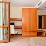 Bellavista 3* تينيالي